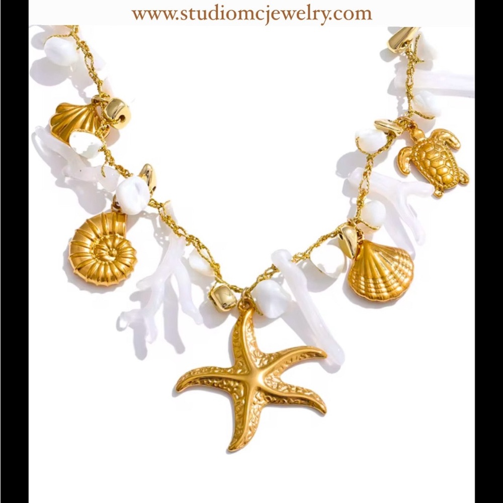 White Ocean Stainless Steel Charms Necklace